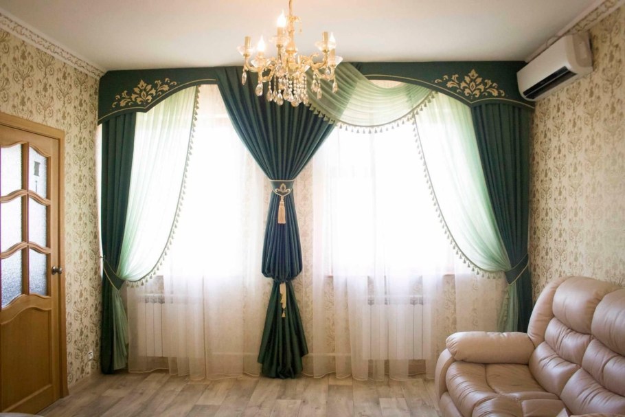 Рукав епископа шторы