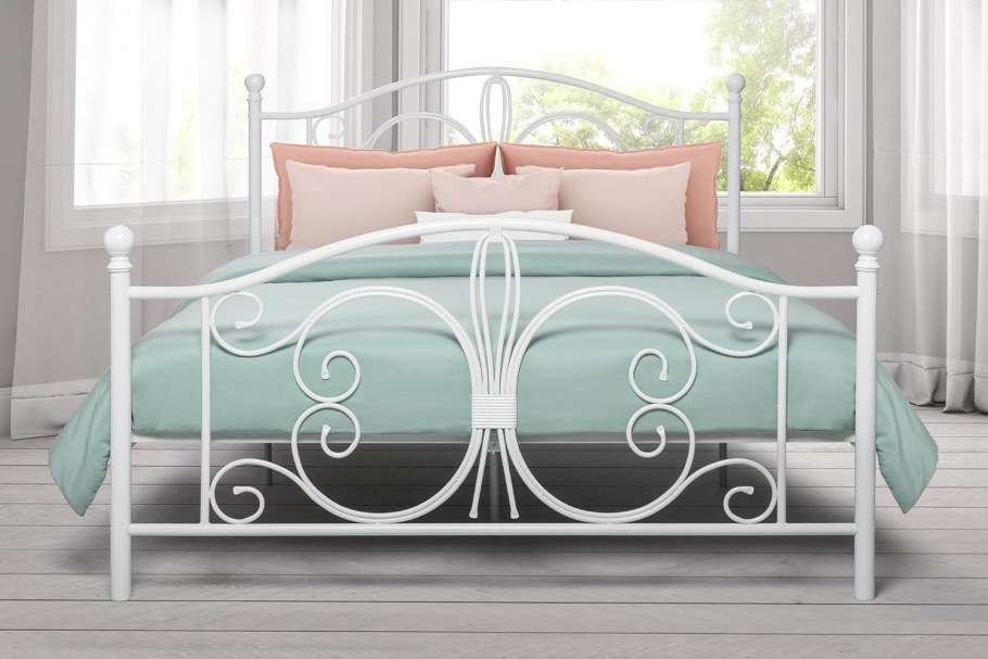 Кованые кровати бабочка