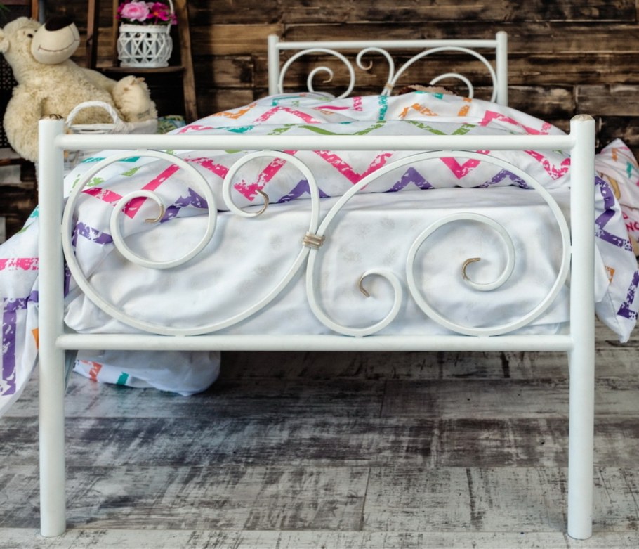 Кованная кровать детская