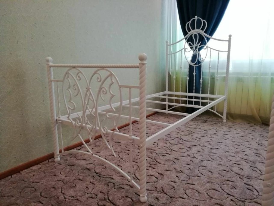 Кованые детские кровати