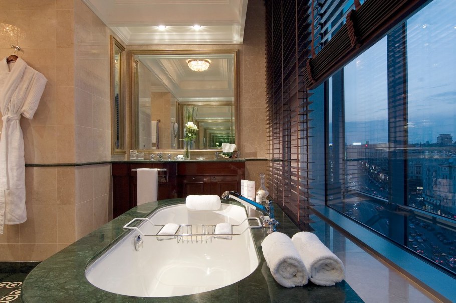 Отель the Ritz-Carlton, Moscow