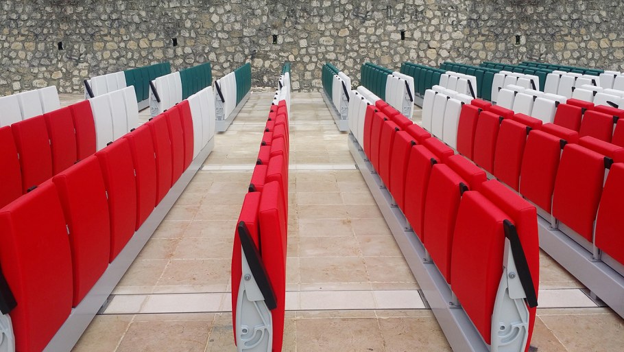 Стулья для концертного зала