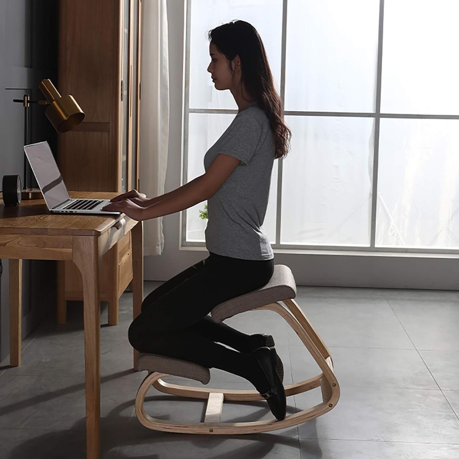 Динамический коленный стул