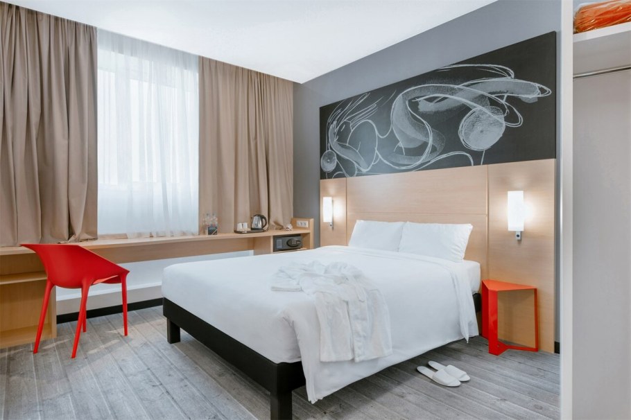 Ibis отель Октябрьское поле