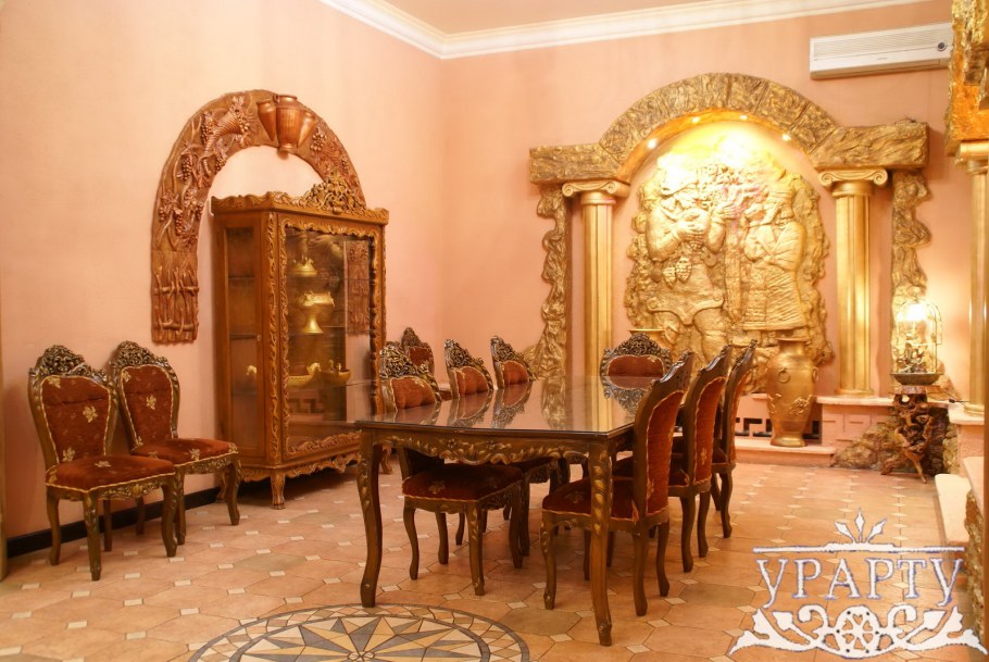 Гостиная в армянском стиле