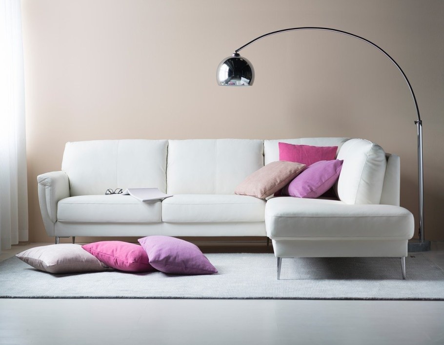 U образ диван