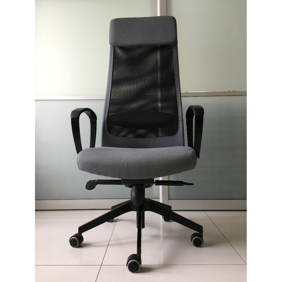 Кресло Маркус икеа