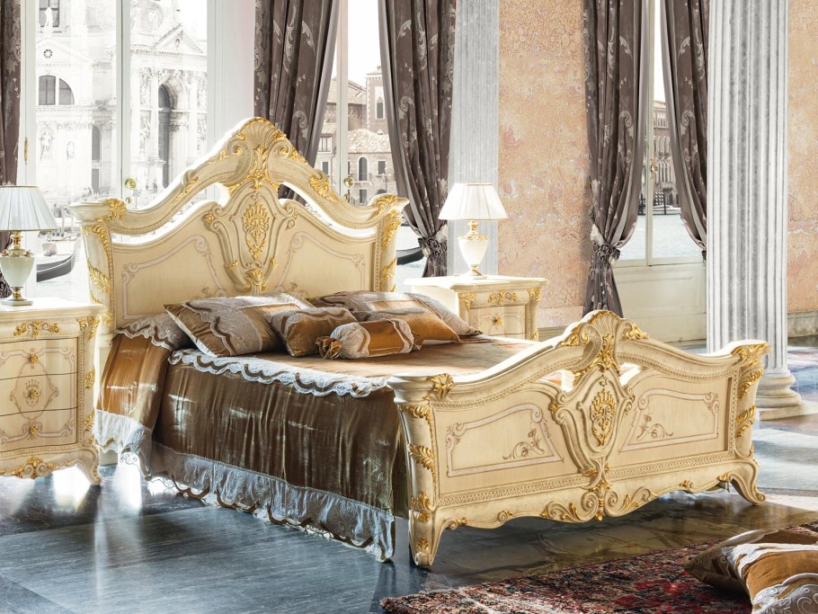 Мадам Роял Италия мобил Рью