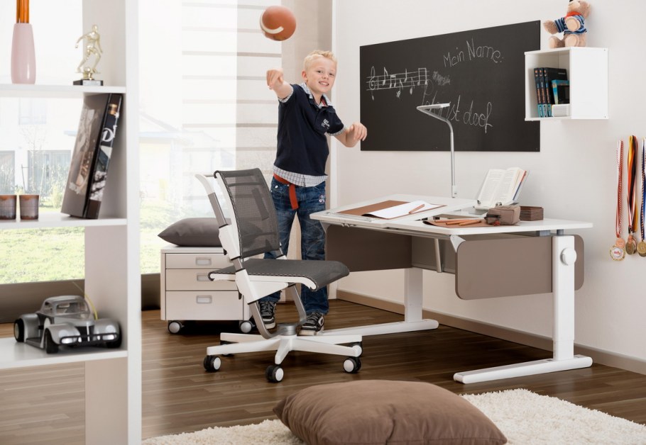 Парта Moll Champion