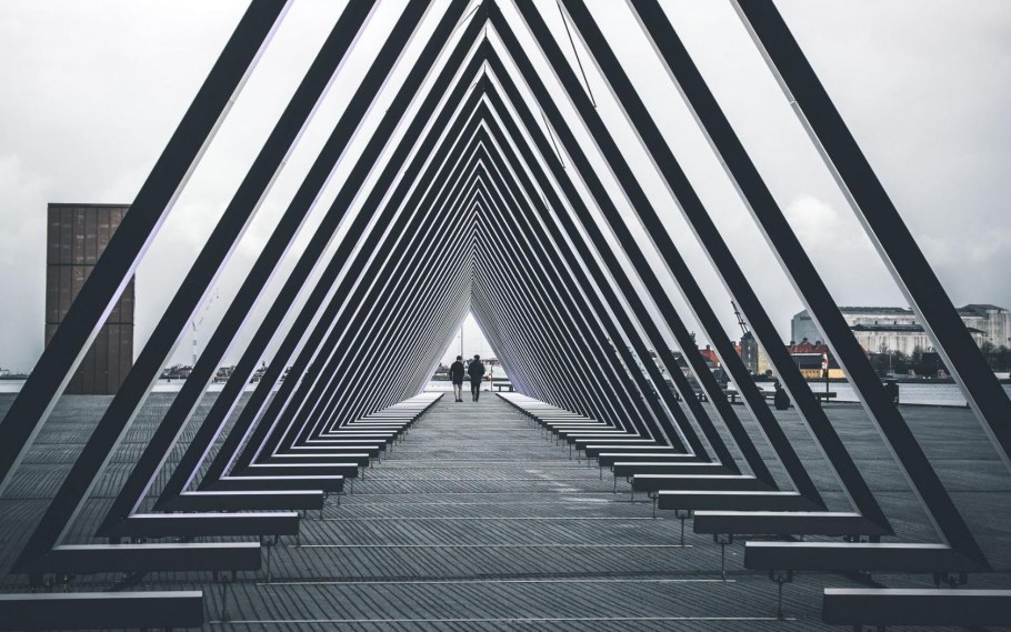 Треугольники в архитектуре