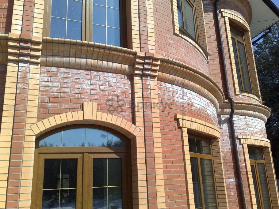 Высолы на кирпиче