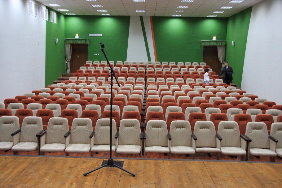 Мебель в актовый зал