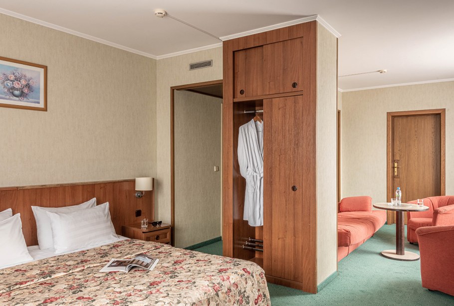 Гостиница космос номер полулюкс