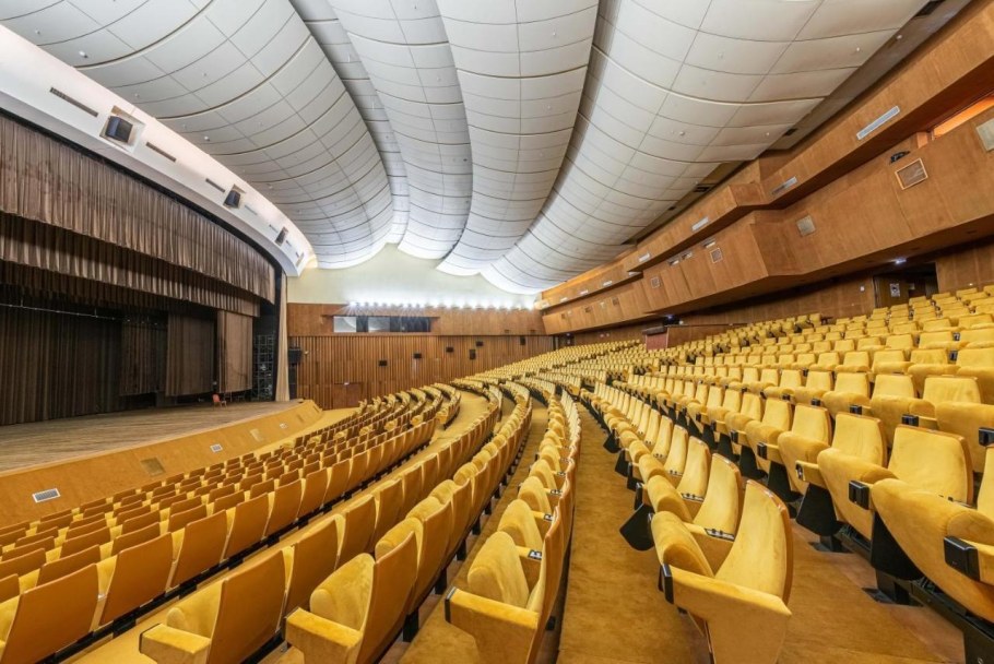 Cosmos VDNH Hotel конференц зал