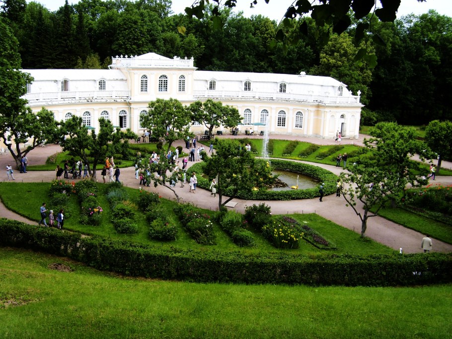 Сады Петергоф в России