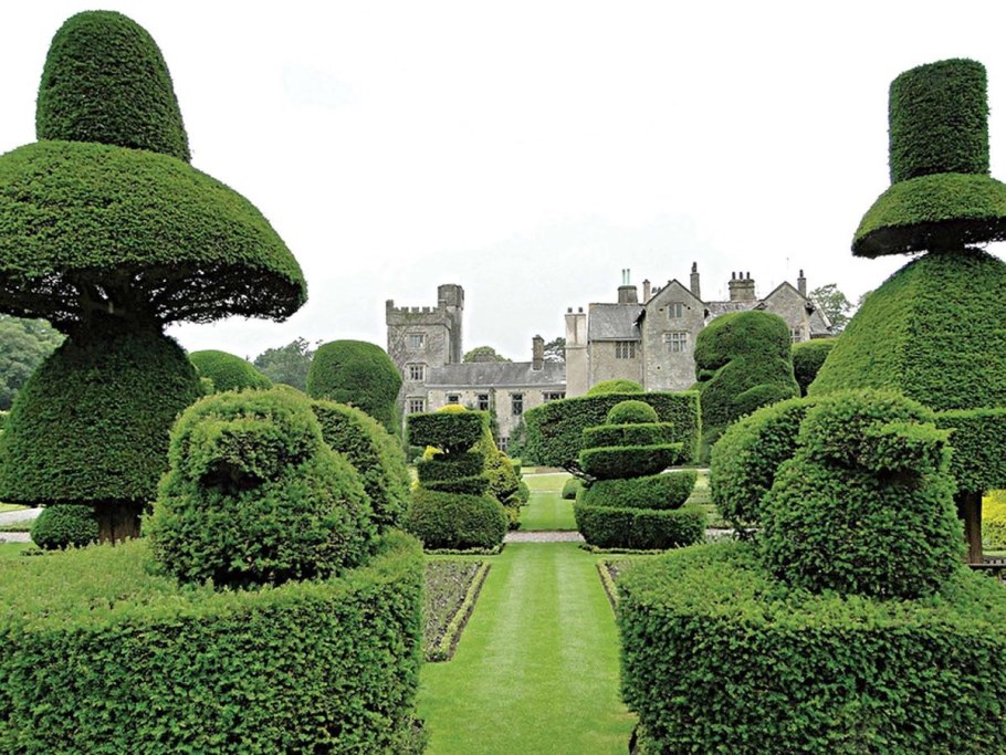 Левенс Холл Англия