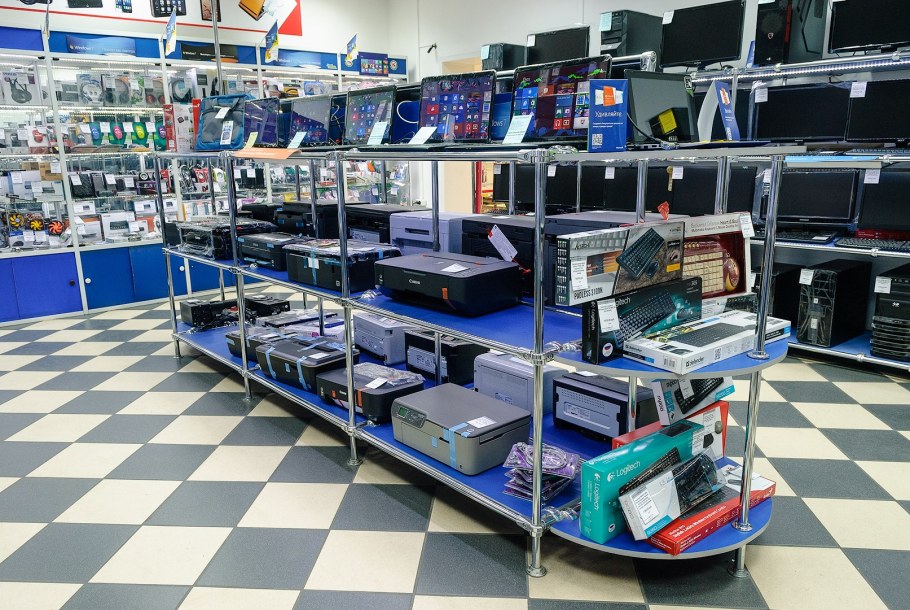 Компьютерный магазин