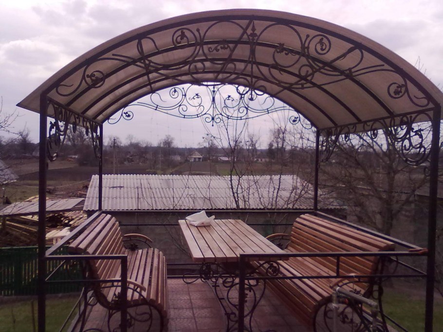 Беседка из металла