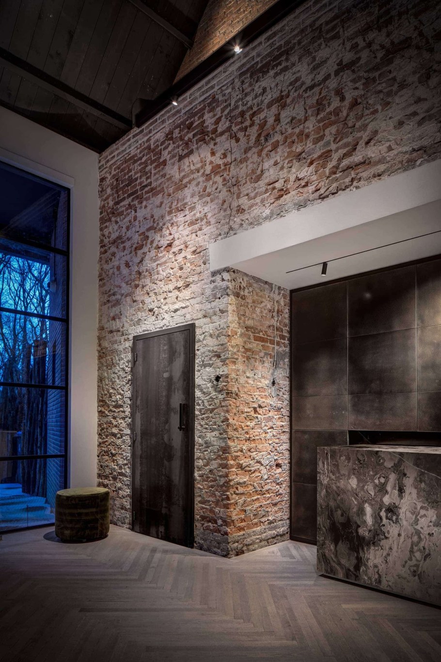 Венецианка в интерьере лофт