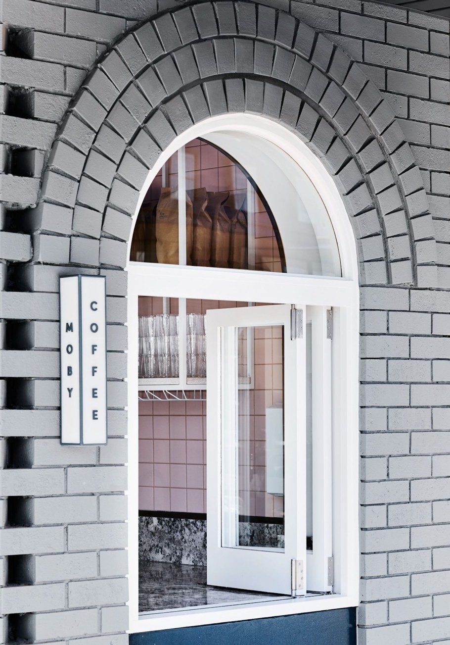 Варианты арочных окон