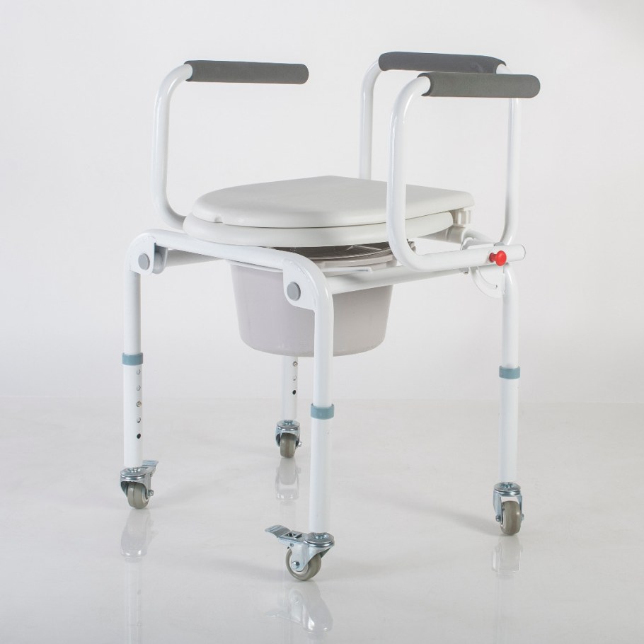 23-01-05 Кресло-стул с санитарным оснащением активного типа fs682 "Армед" fs681