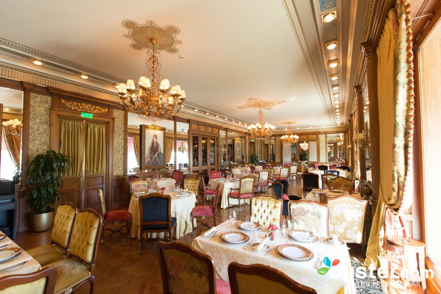 Зал Московский Националь