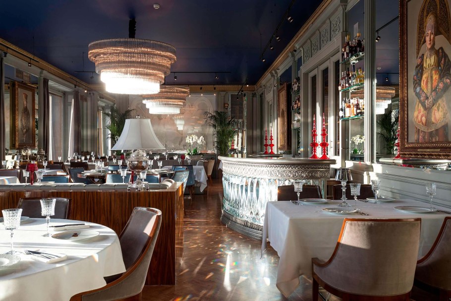 Гостиница Националь ресторан Белуга