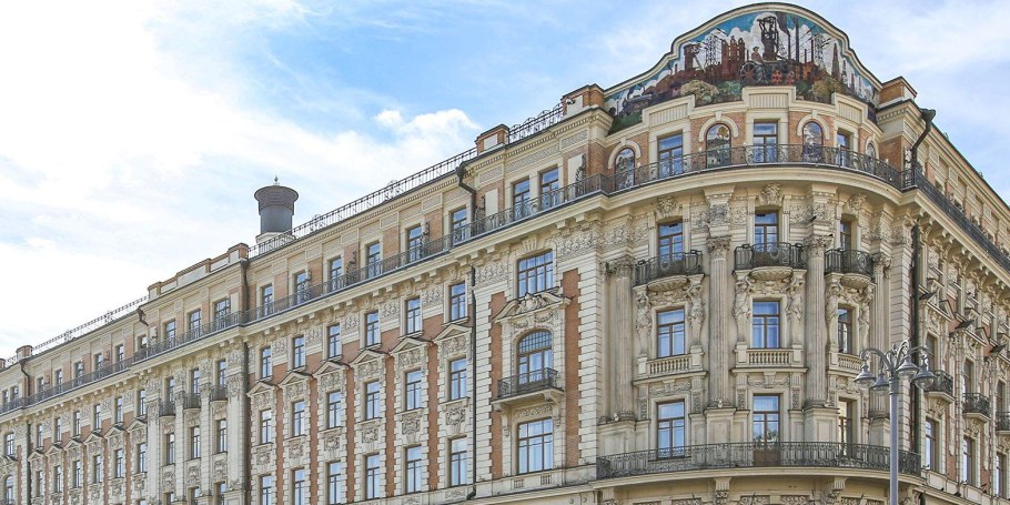 Фасад гостиница Националь Моховая