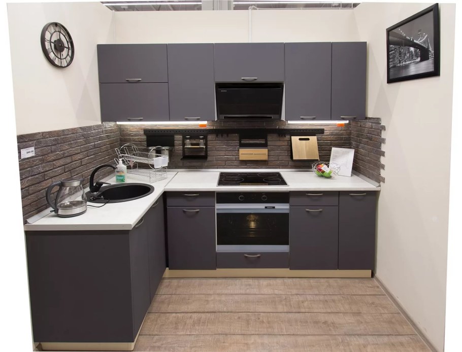 Графитовый кухонный гарнитур