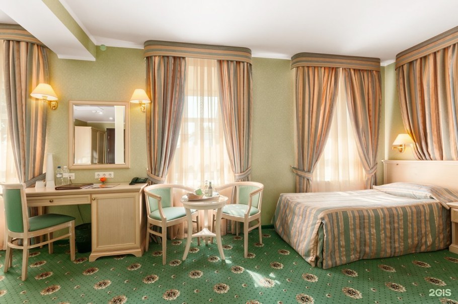 Отель мол Истэйд Псков