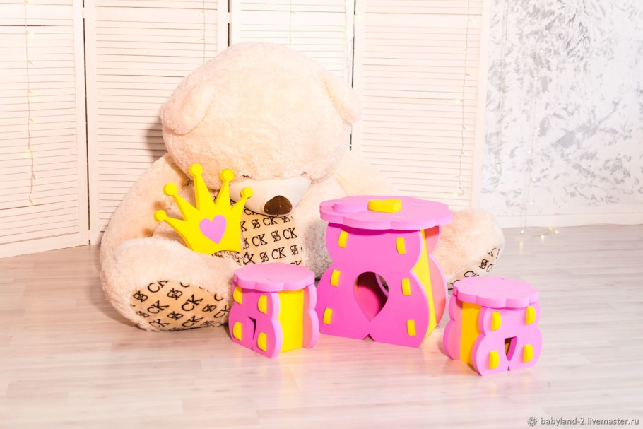 Из чего можно сделать дом для игрушек стульчик детский