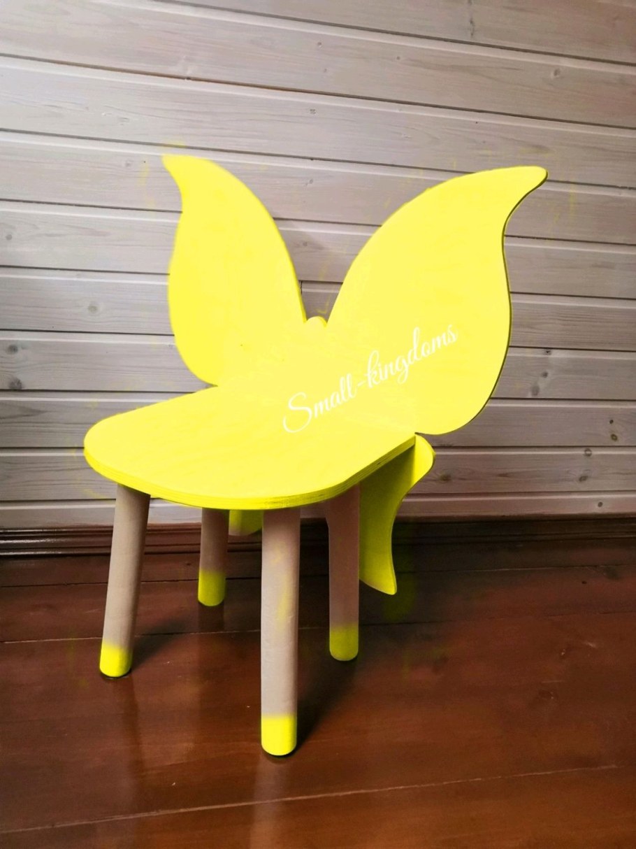 Необычные детские стулья