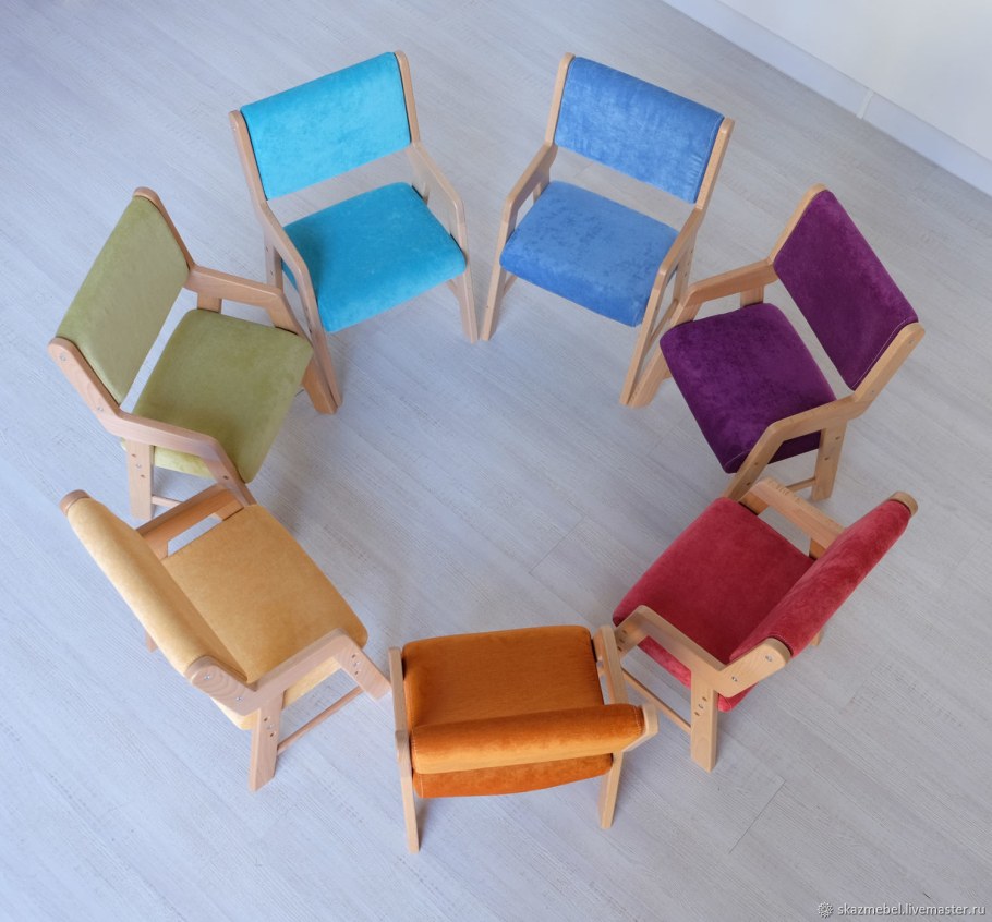 Детский мягкий стульчик