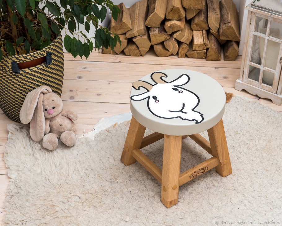 Стул козленок
