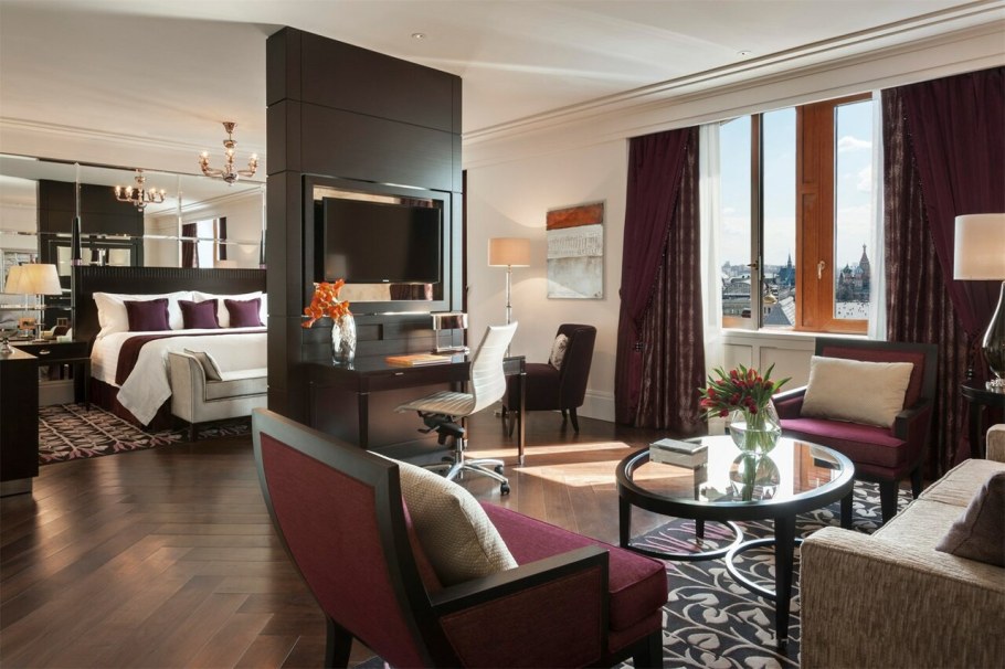 Отель four Seasons в Москве