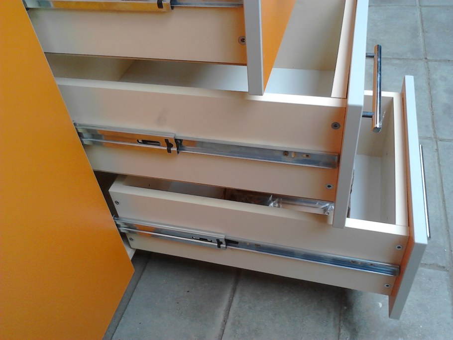 Направляющие ПВШ С доводчиком