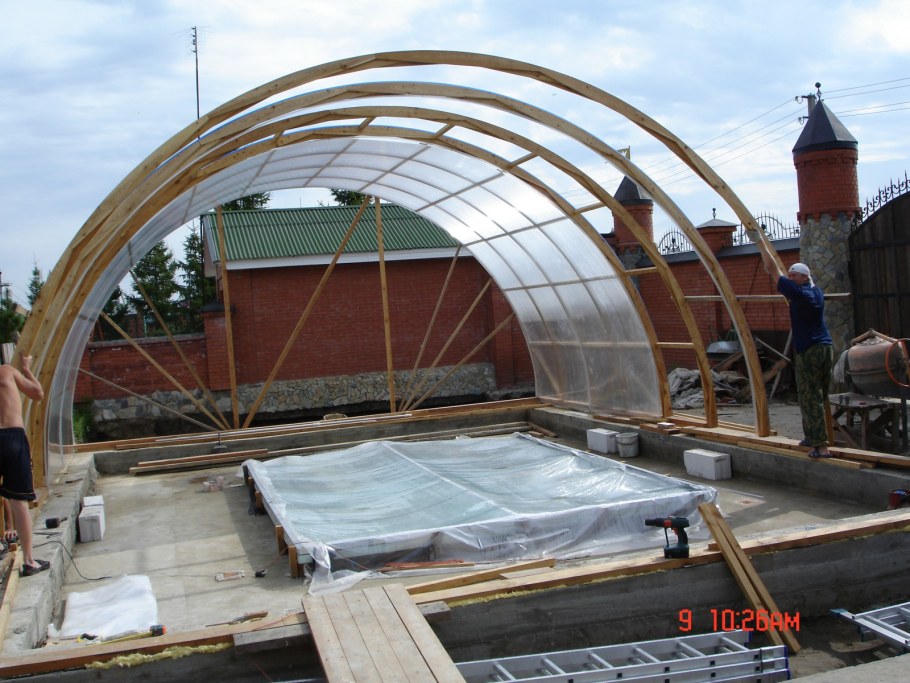 Деревянные арочные теплицы