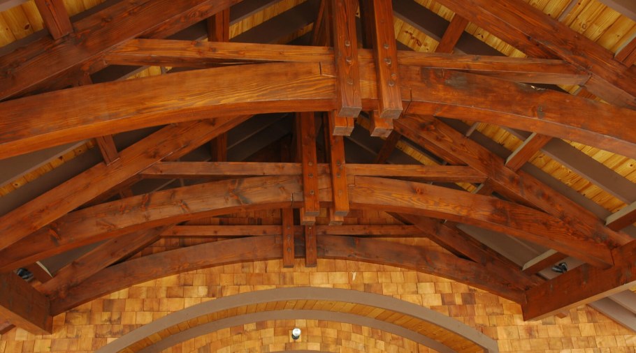 Имитация бруса на сводчатом потолке