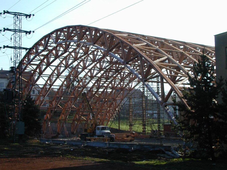 Большепролетные фермы металлические