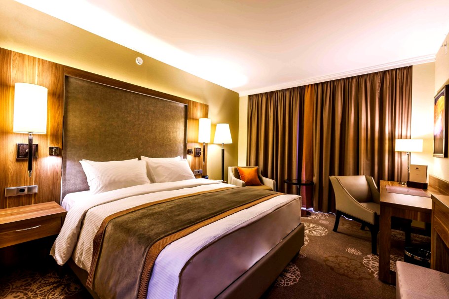 DOUBLETREE by Hilton Tyumen гостиницы