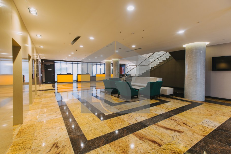 Орджоникидзе 46 Тюмень Хилтон гостиница