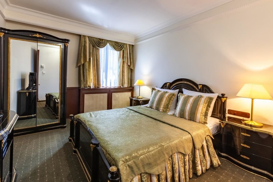 Президент отель Тюмень центр