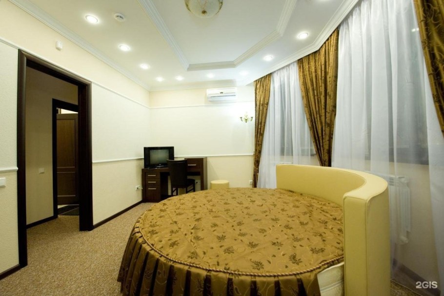 Park Hotel Zaykovo Тюмень