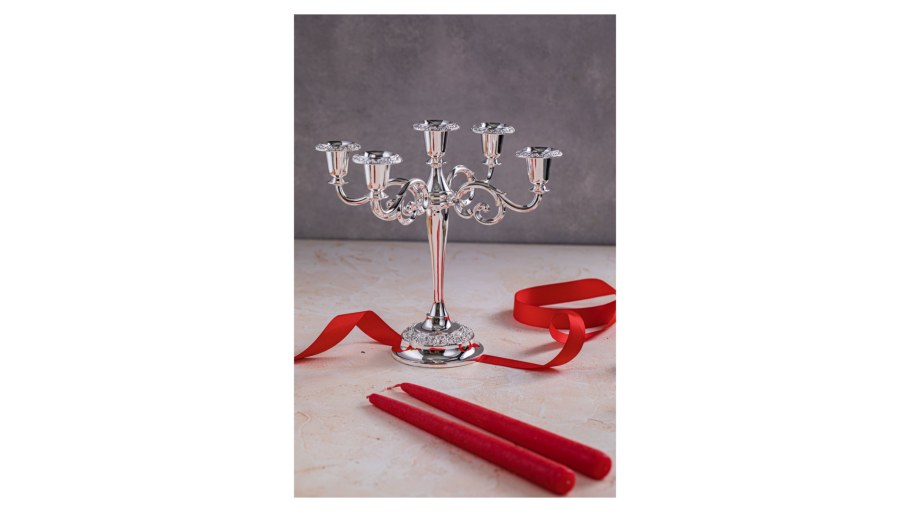 Queen Anne подсвечники в сервировке