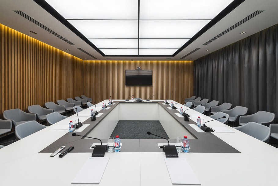 Переговорная комната банка