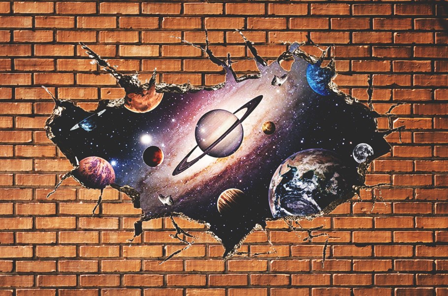 Кирпичная стена в космосе