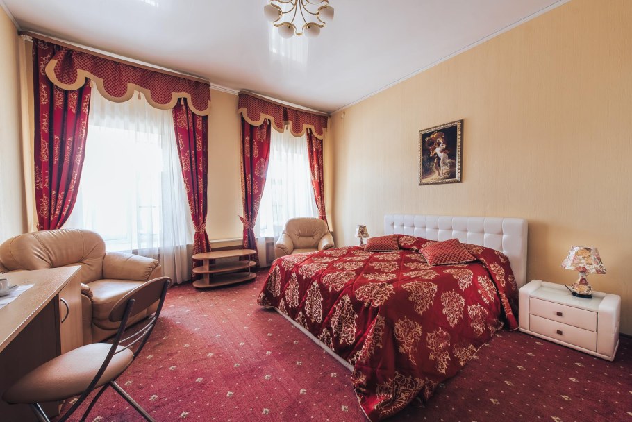 Антиквар отель мещанина Охлонина