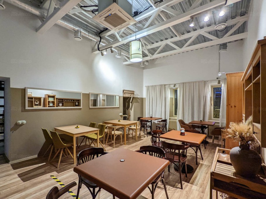 Иззи Плейс Казань