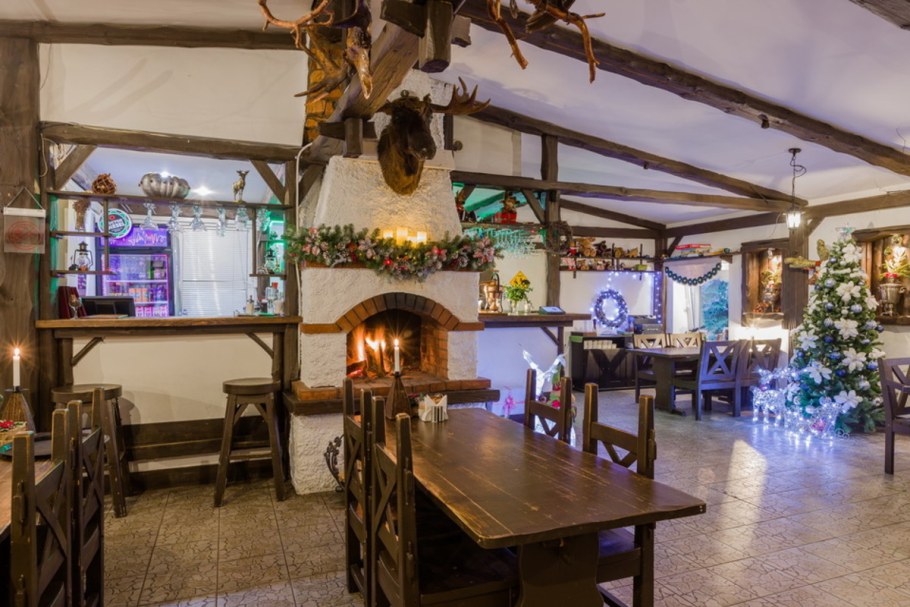 Ресторан добрый Лось в Лосево