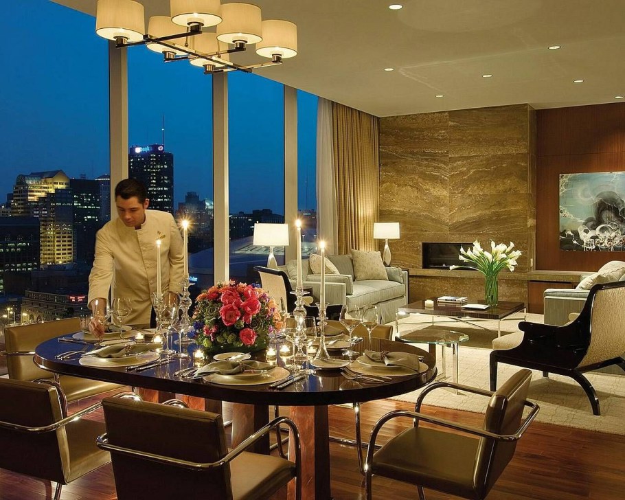 Отель ФО Сизонс